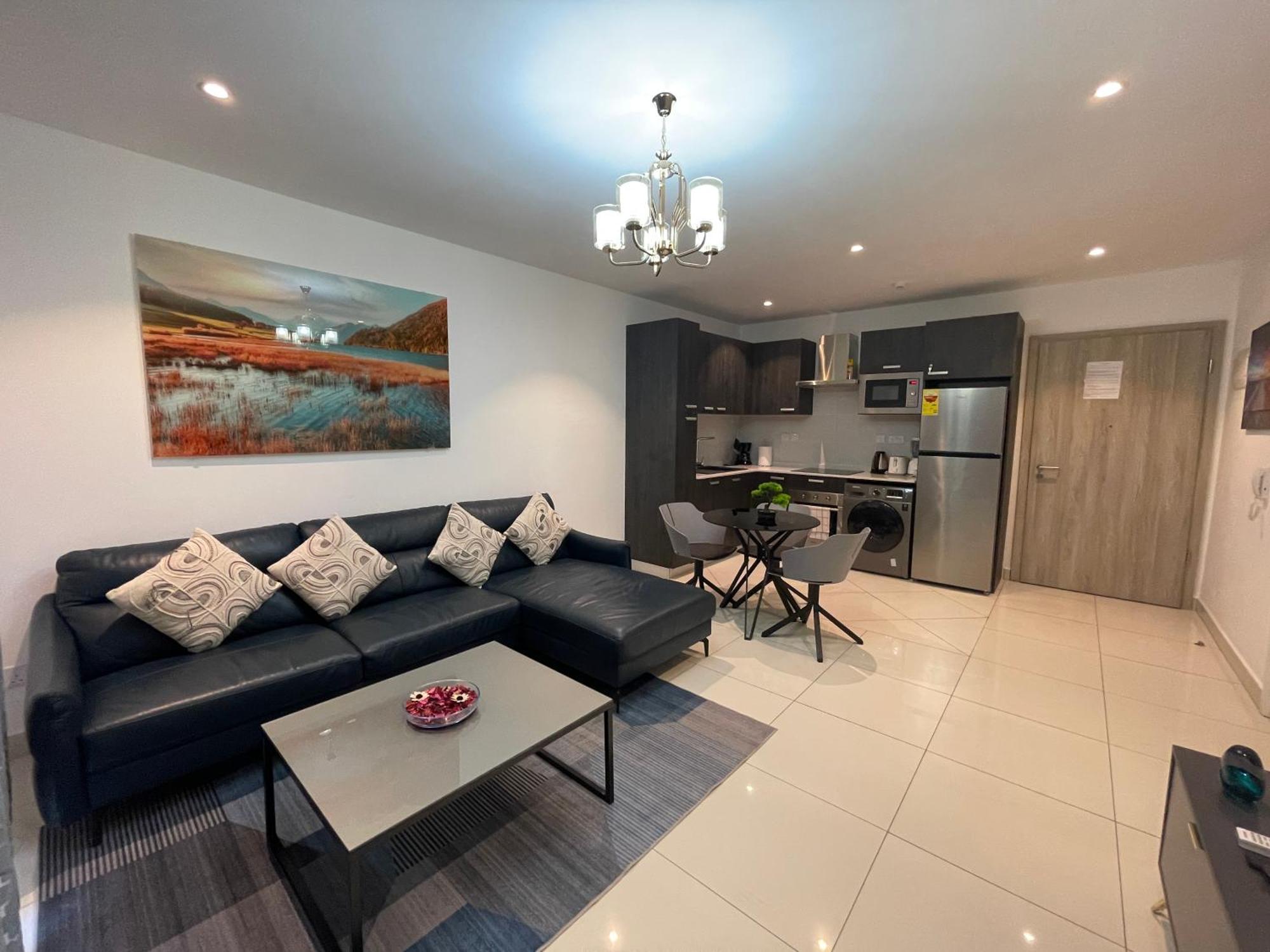 The Lennox Luxury Suites & Apartments Akra Zewnętrze zdjęcie